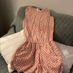 Gap romper size small